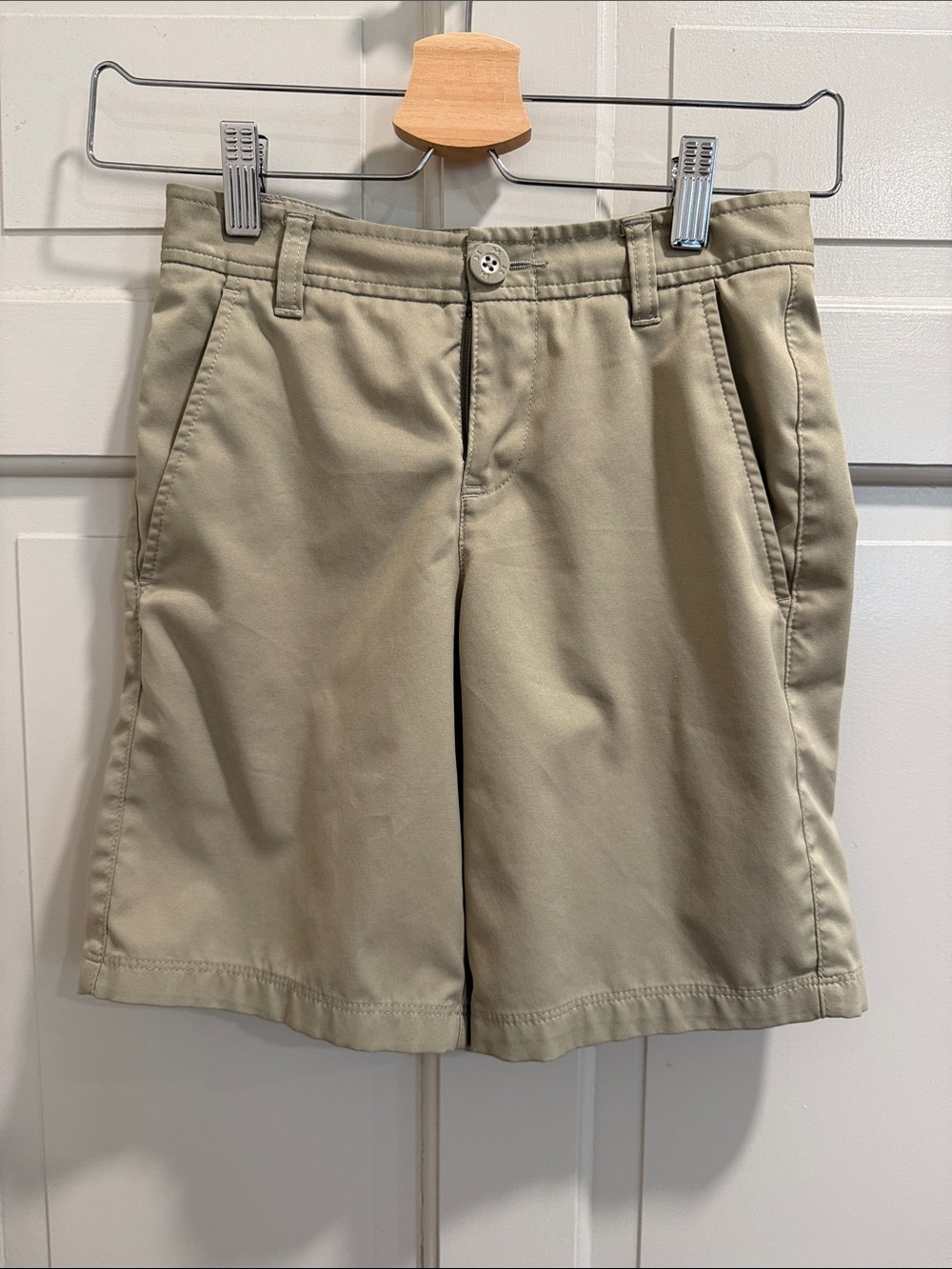 Under Armour Boys' Match Play Loose Golf Shorts Size 10